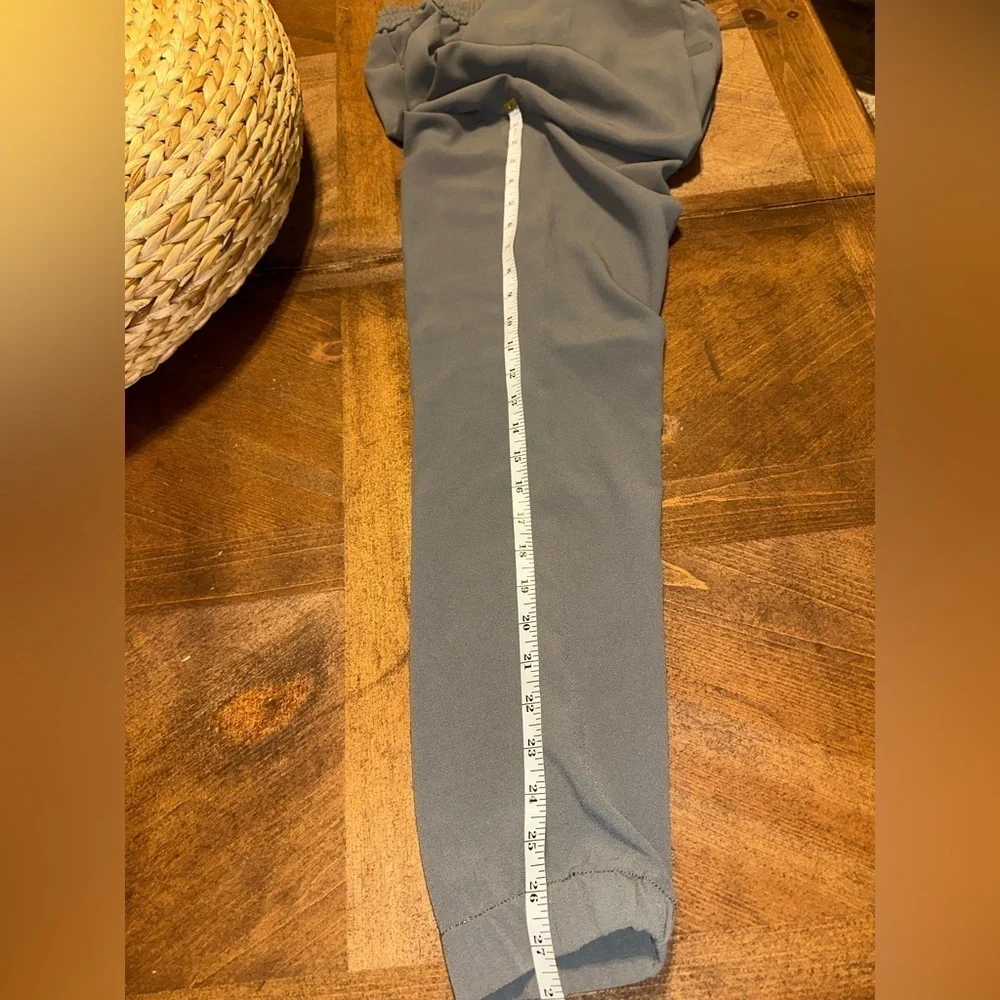 UEC Banana Republic Women's Soft Jogger Pants Gray Sz 0 Short dress/athelisure